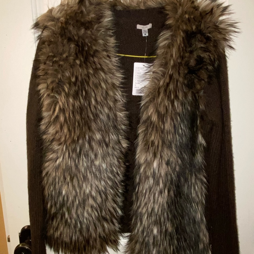 Jacket - Picture 2 of 9